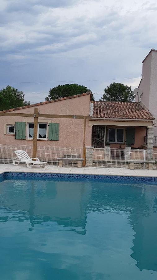 Maisonnette Au Pied De La Garrigue Villa Bernis Eksteriør bilde