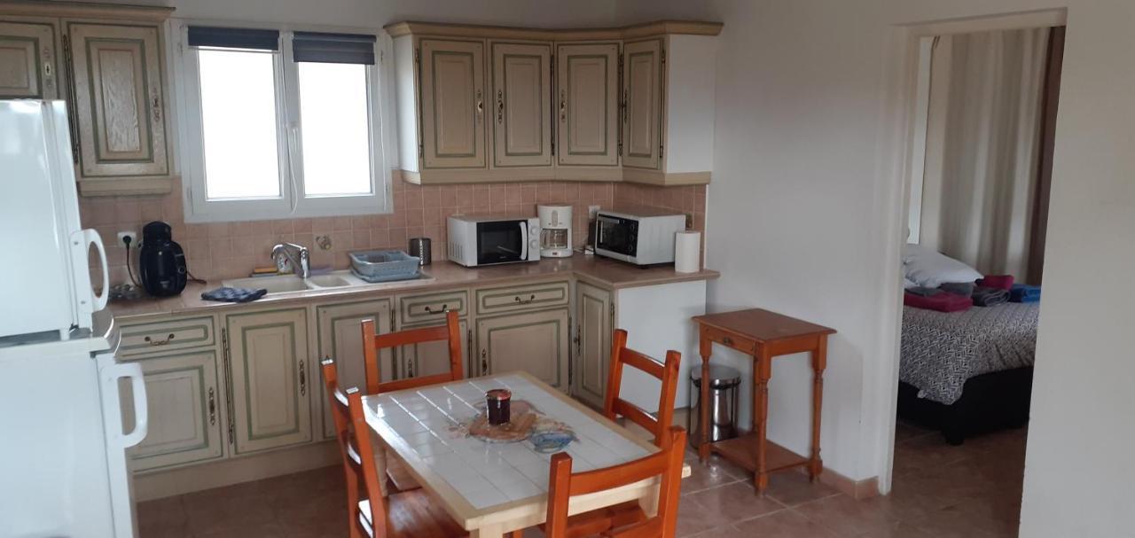 Maisonnette Au Pied De La Garrigue Villa Bernis Eksteriør bilde