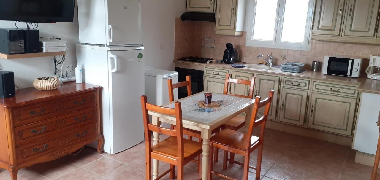 Maisonnette Au Pied De La Garrigue Villa Bernis Eksteriør bilde